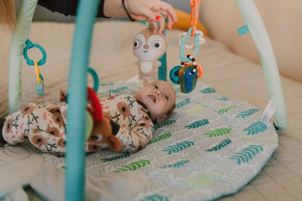Le guide ultime des tapis d'éveil pour bébés
